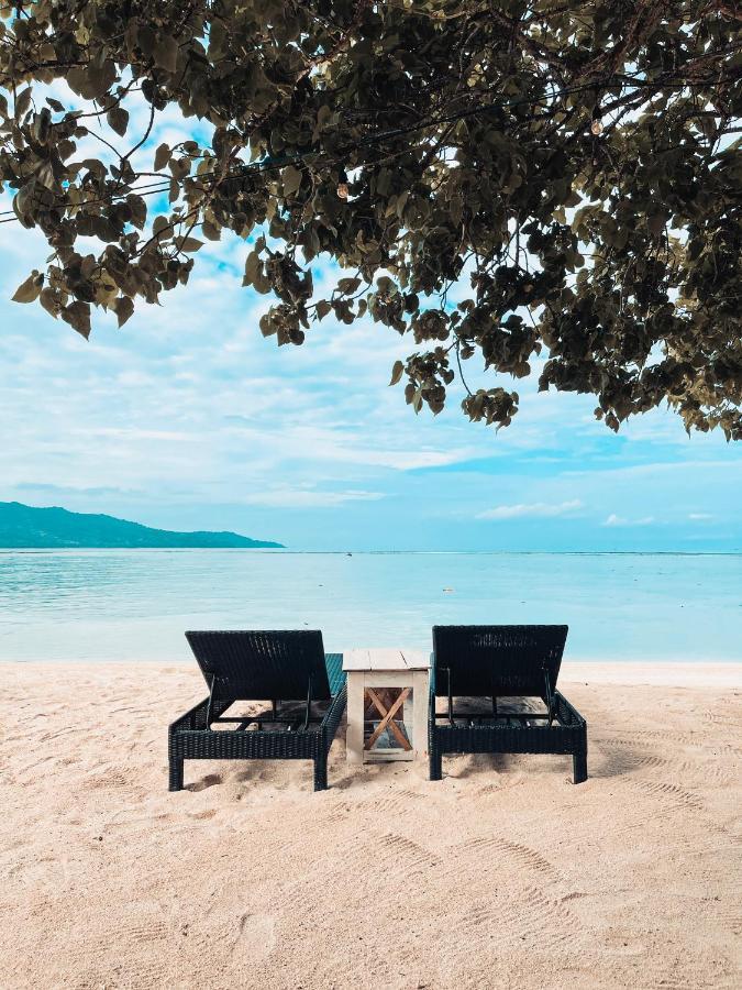 Serenity Luxurious Beachfront Villa & Spa With Private Infinity Pool, 8 Guests Гили-Эйр Экстерьер фото