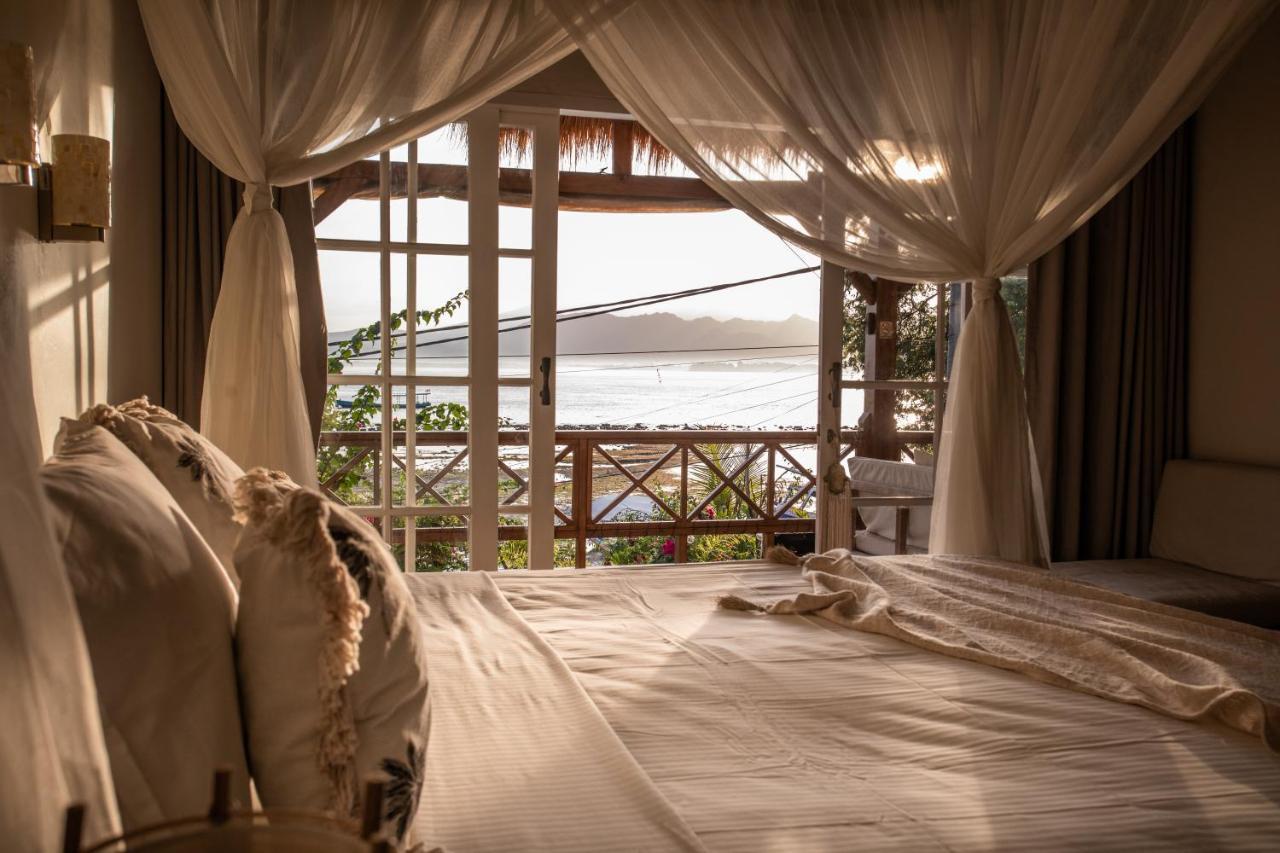 Serenity Luxurious Beachfront Villa & Spa With Private Infinity Pool, 8 Guests Гили-Эйр Экстерьер фото