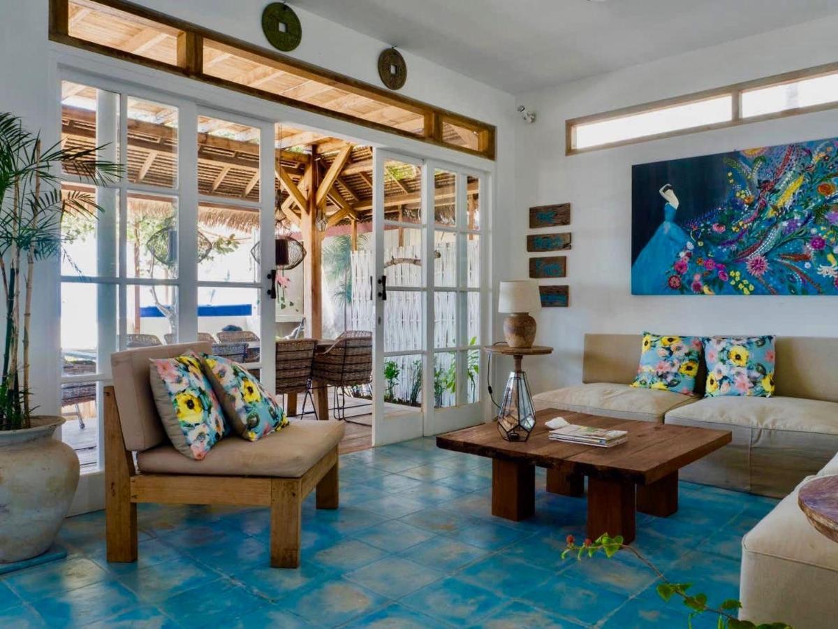 Serenity Luxurious Beachfront Villa & Spa With Private Infinity Pool, 8 Guests Гили-Эйр Экстерьер фото